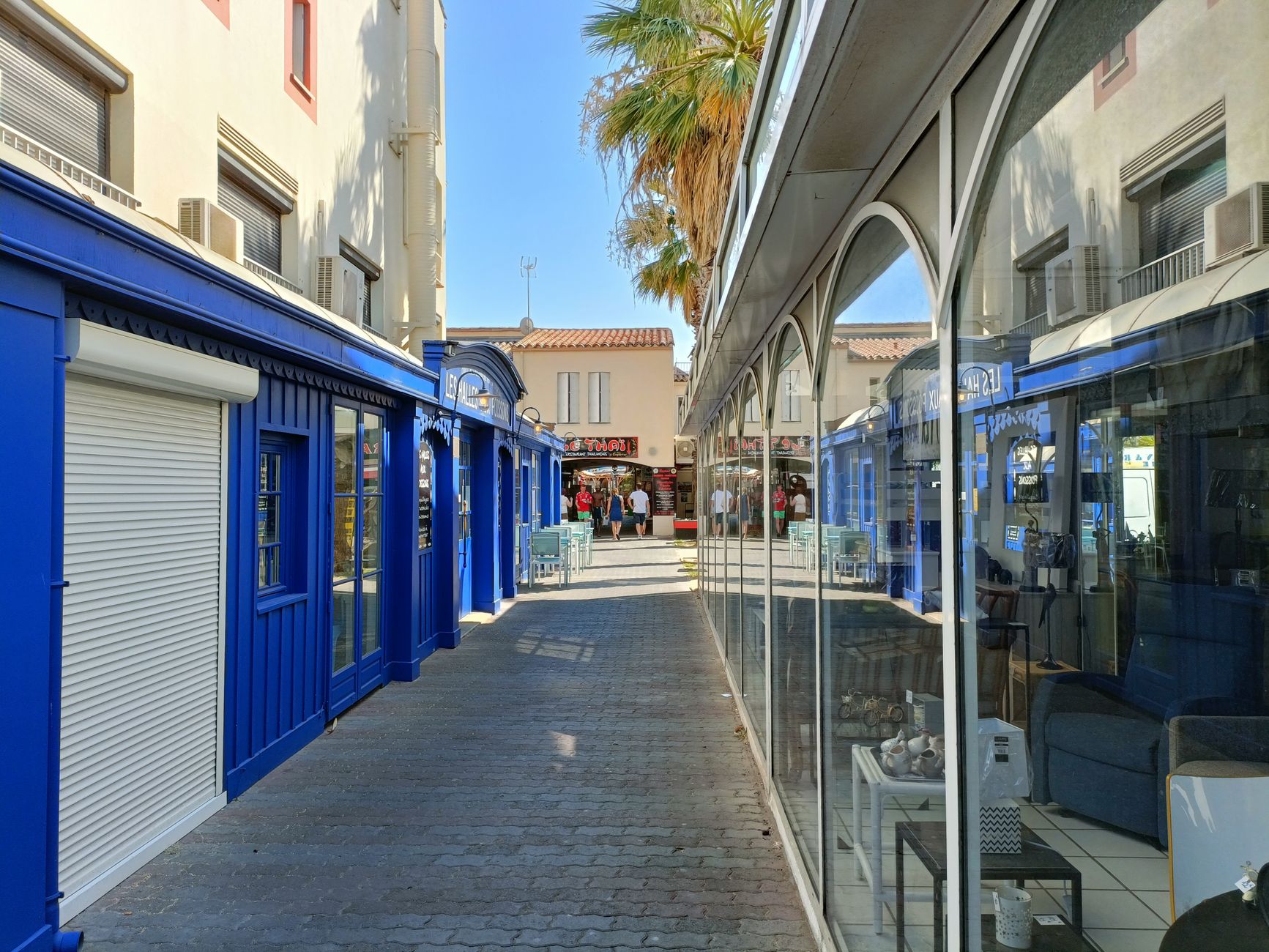 Agence immobilière commerciale équipe à Cherbourg-en-Cotentin